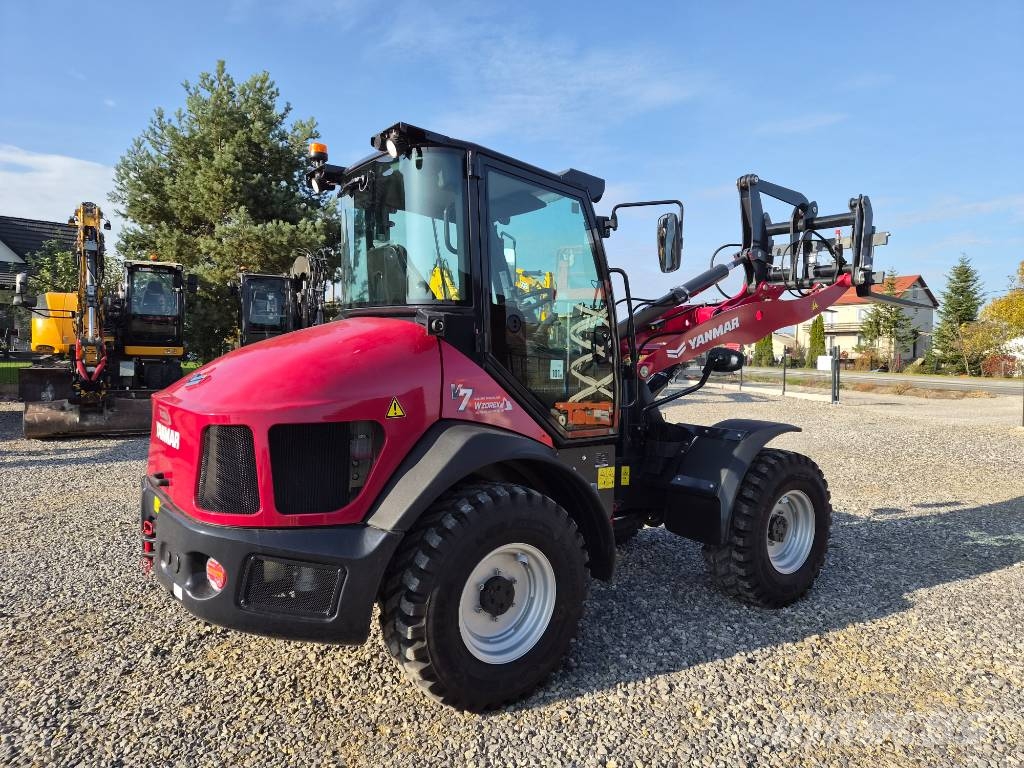 Yanmar V 7 Læssemaskiner på hjul