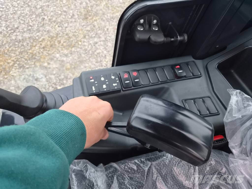Yanmar V 7 Læssemaskiner på hjul