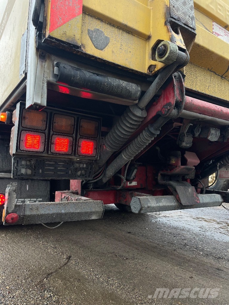Scania R500 Box trucks