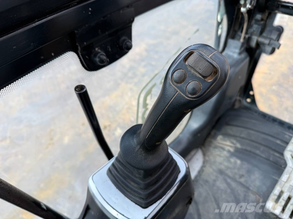 JCB JZ141LC Crawler excavators