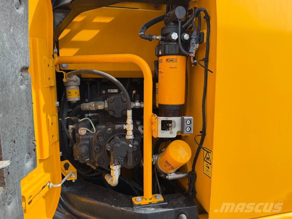 JCB JZ141LC Crawler excavators