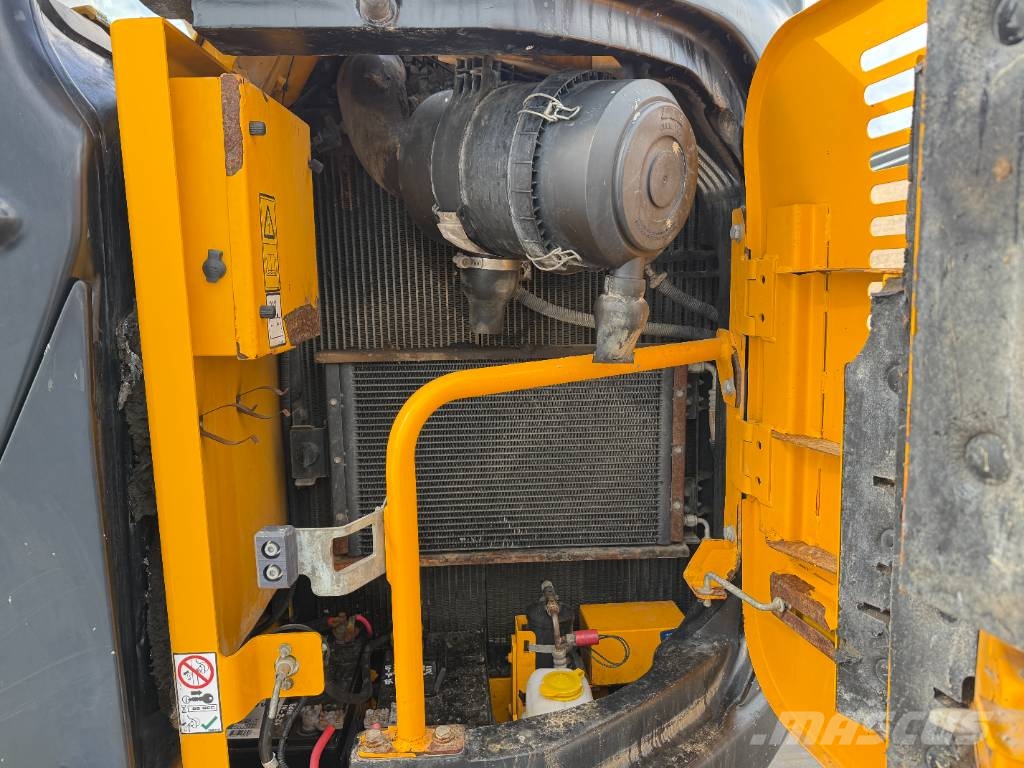 JCB JZ141LC Crawler excavators