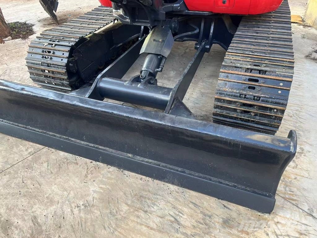 Kubota KX 163 Roomikekskavaatorid