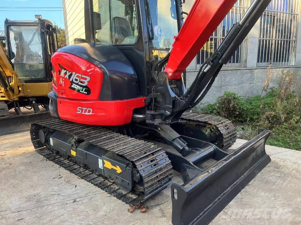 Kubota KX 163 Roomikekskavaatorid