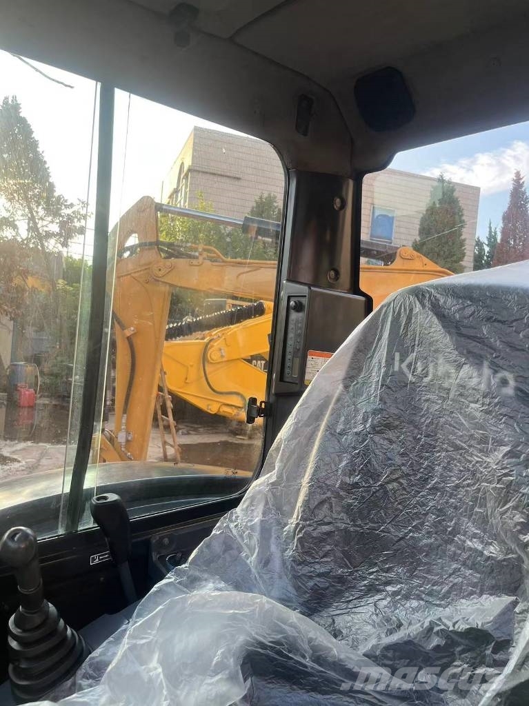 Kubota KX 163 Roomikekskavaatorid