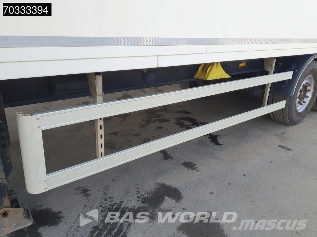  SYSTEM TRAILERS TFSSL 27 Plywood 3 axles SAF Kofferauflieger