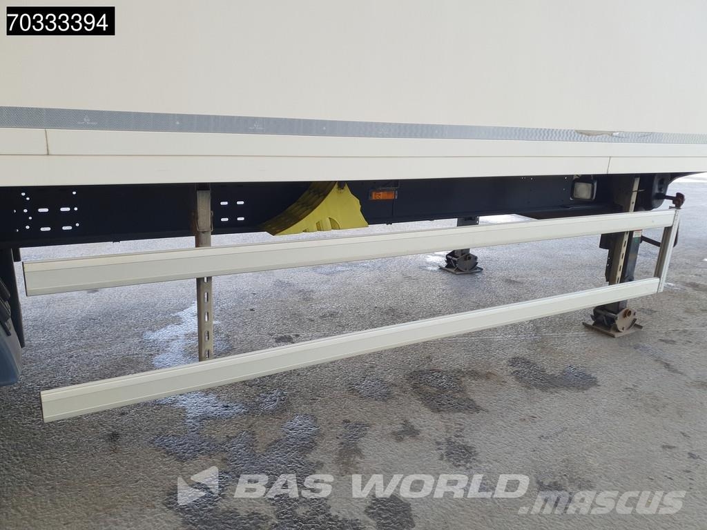  SYSTEM TRAILERS TFSSL 27 Plywood 3 axles SAF Kofferauflieger