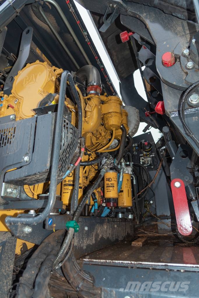 Komptech Lacero 8010 Houtversnipperaars