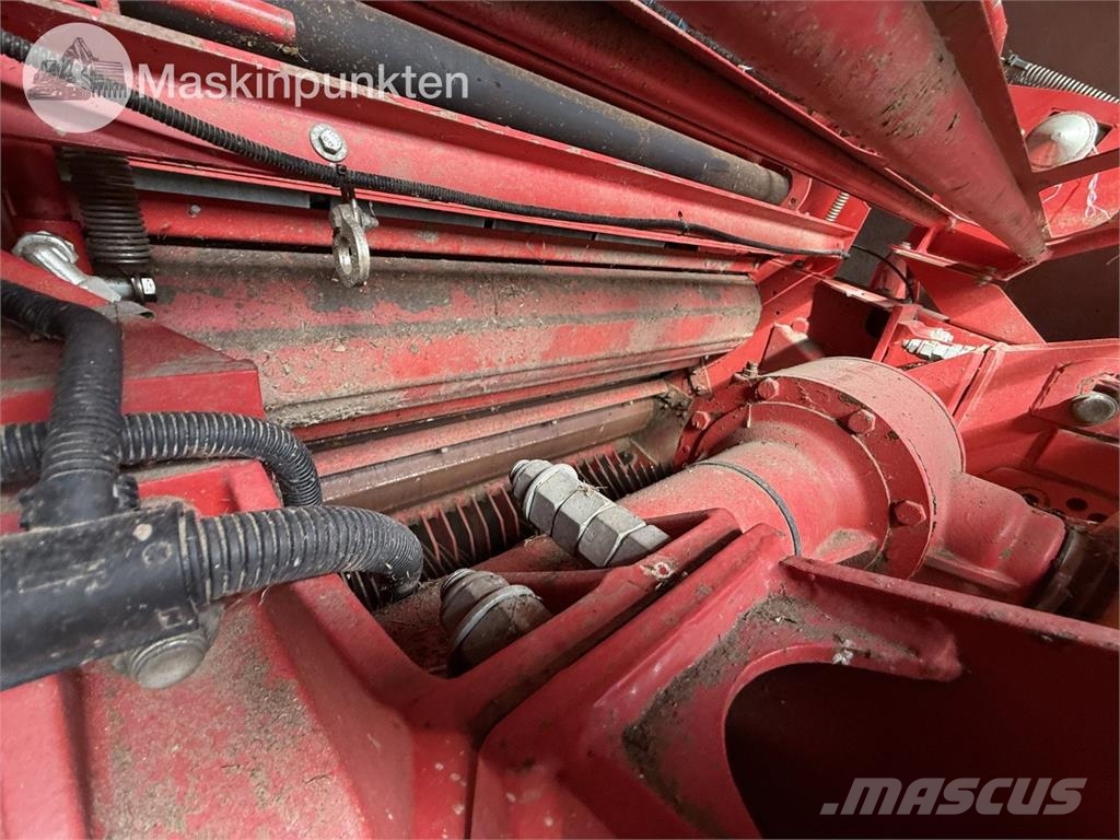 Lely Welger RP 535 Master Rundbalspressar
