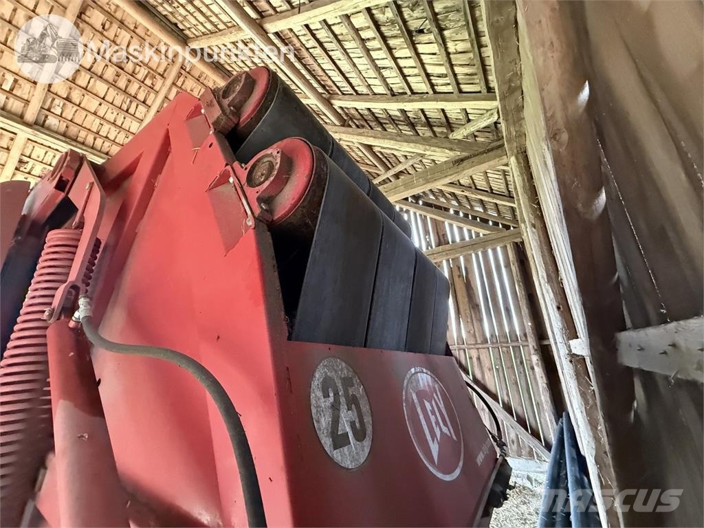 Lely Welger RP 535 Master Rundbalspressar
