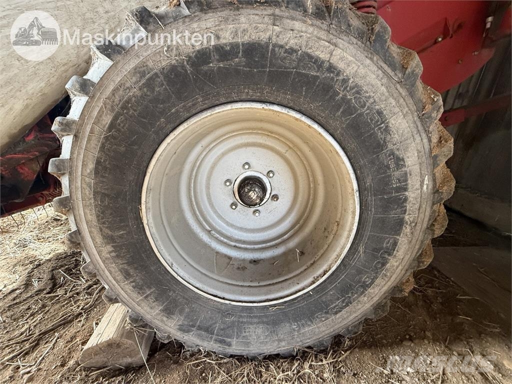 Lely Welger RP 535 Master Rundbalspressar
