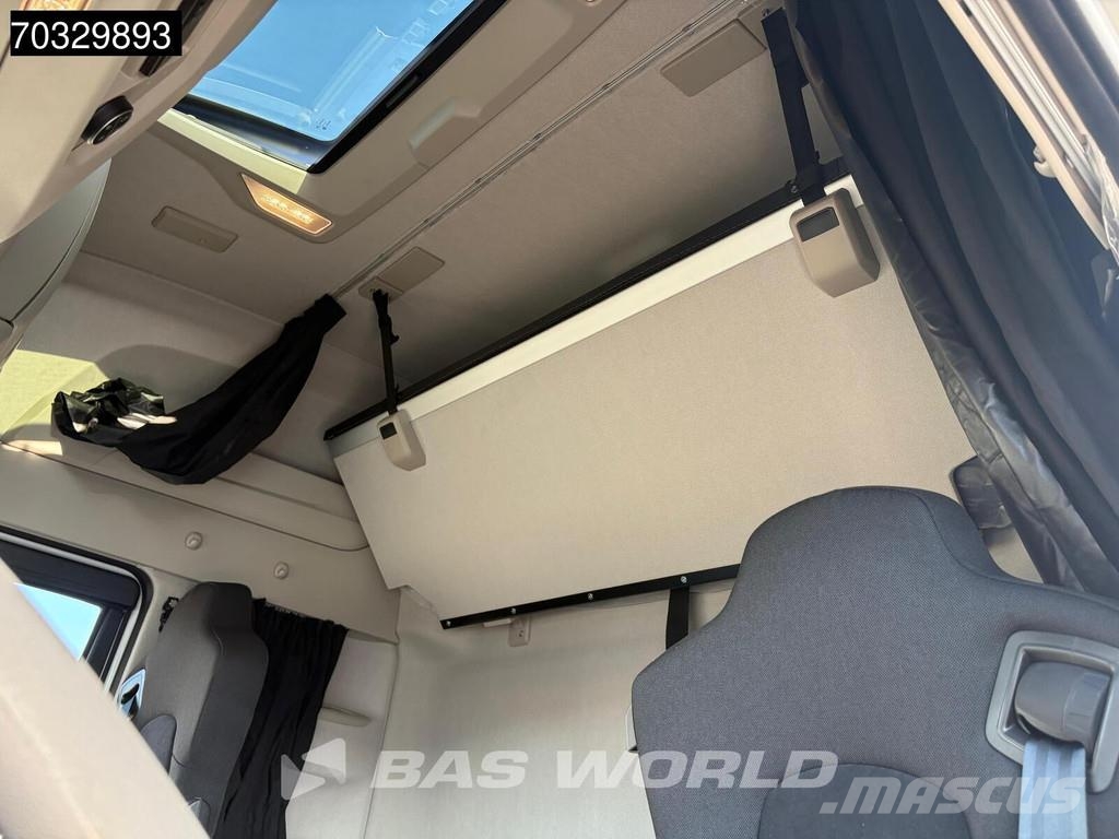 Iveco S-Way 460 4X2 NEW! 2xTanks HPEB Standklima ACC NAV Vetopöytäautot