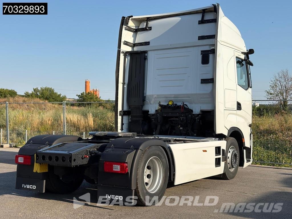 Iveco S-Way 460 4X2 NEW! 2xTanks HPEB Standklima ACC NAV Truck Tractor Units