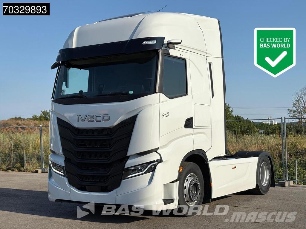 Iveco S-Way 460 4X2 NEW! 2xTanks HPEB Standklima ACC NAV Vetopöytäautot