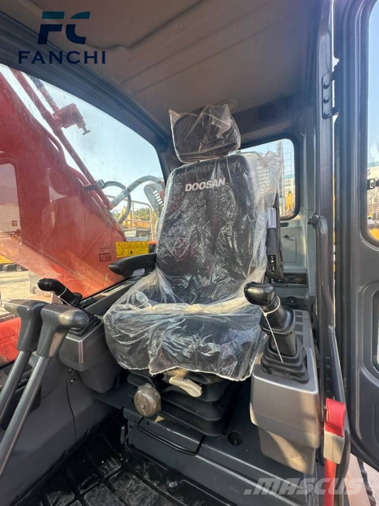 Develon DX 225 LC Beltegraver