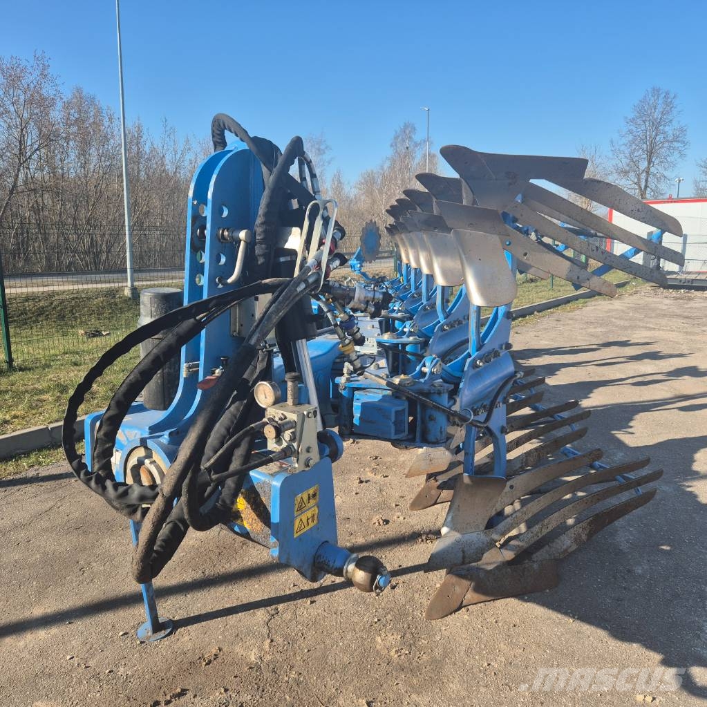 Lemken Juwel 8 MVU Dvojstranné pluhy
