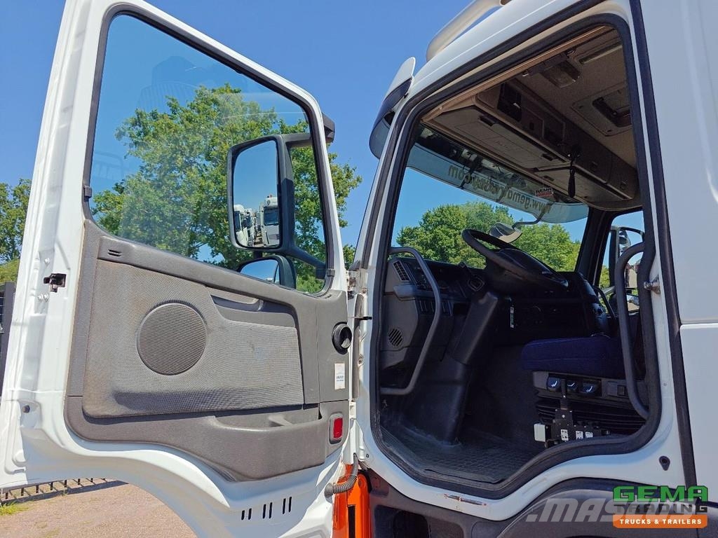 Volvo FM400 10X4R FAL18.0 RADD-A8 Sleeper Cab Euro5 - HM Камиони с кран с кука