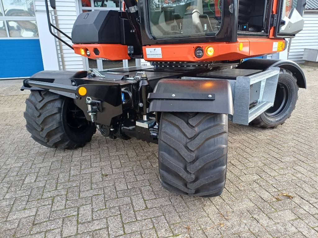 Kubota KW 095 Gravemaskiner på hjul