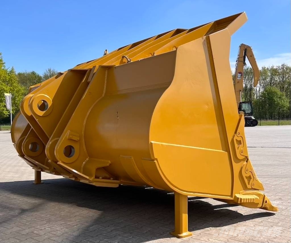 CAT 988 Rock Loading Bucket Kausi