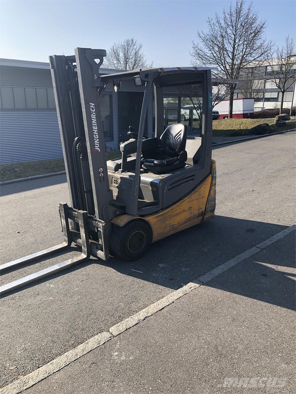Jungheinrich EFG 218k Sähkötrukit