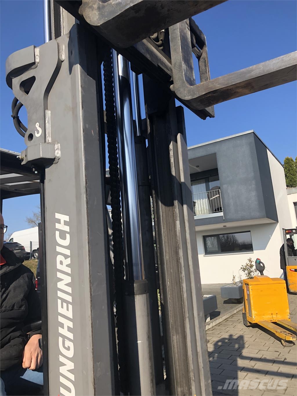 Jungheinrich EFG 218k Electric forklifts