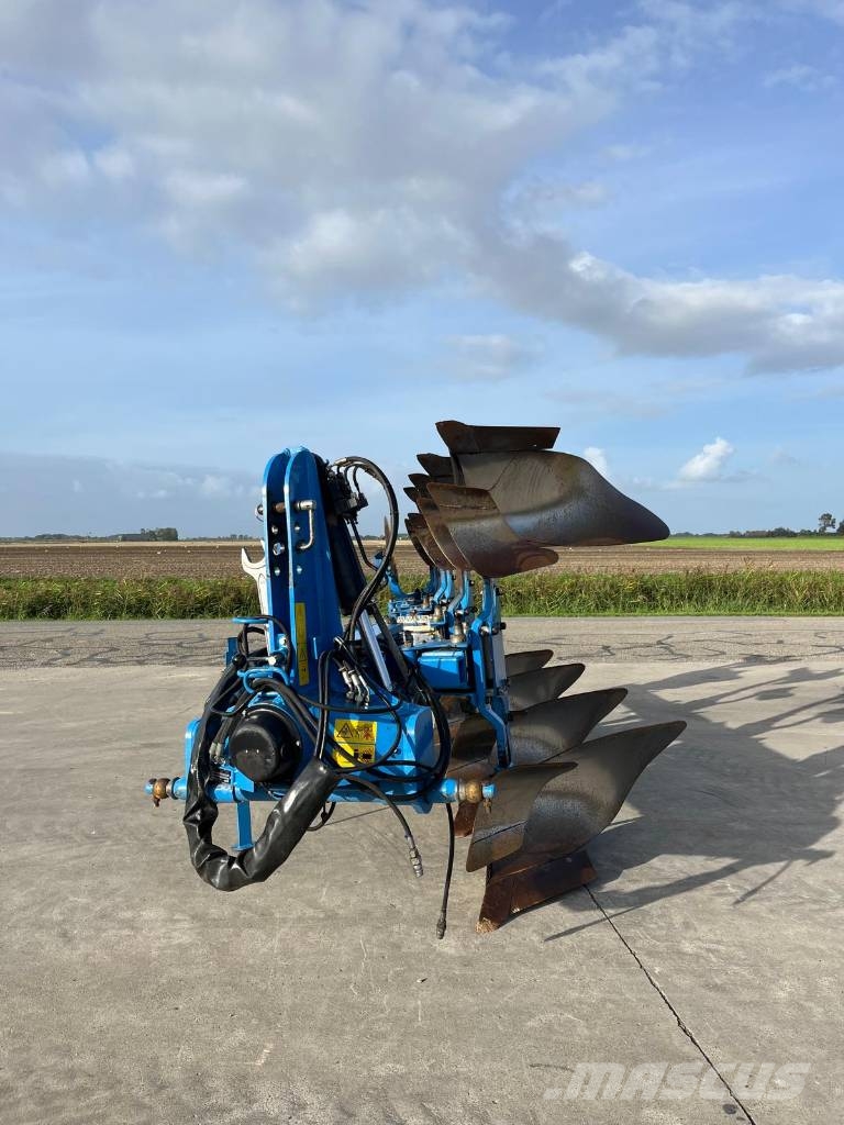Lemken Juwel 8 VL 3+1 Dvojstranné pluhy