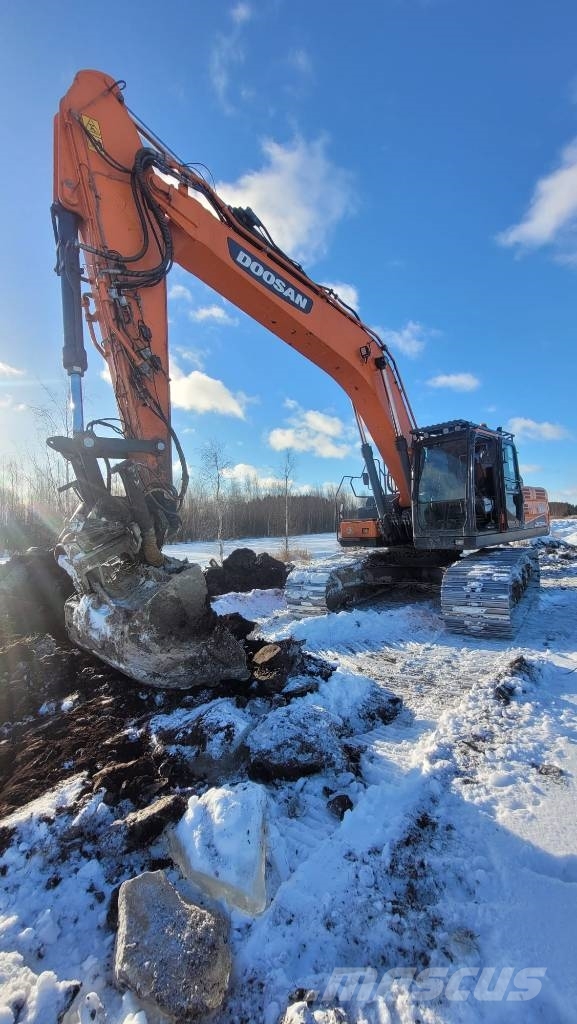 Doosan DX 300 LC-5 Beltegraver