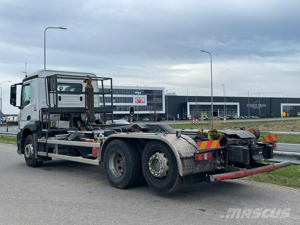 Mercedes-Benz Antos 2543 6x2 شاحنات الرافعات الخطافية