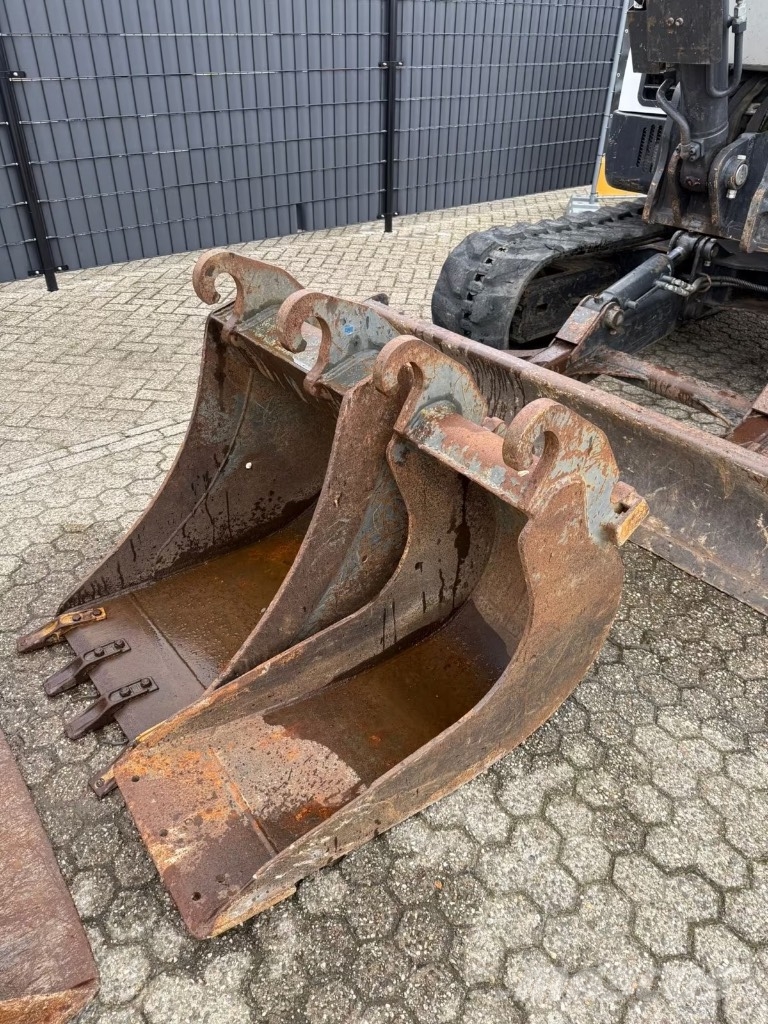 Bobcat E 85 Midi excavators 7t - 12t