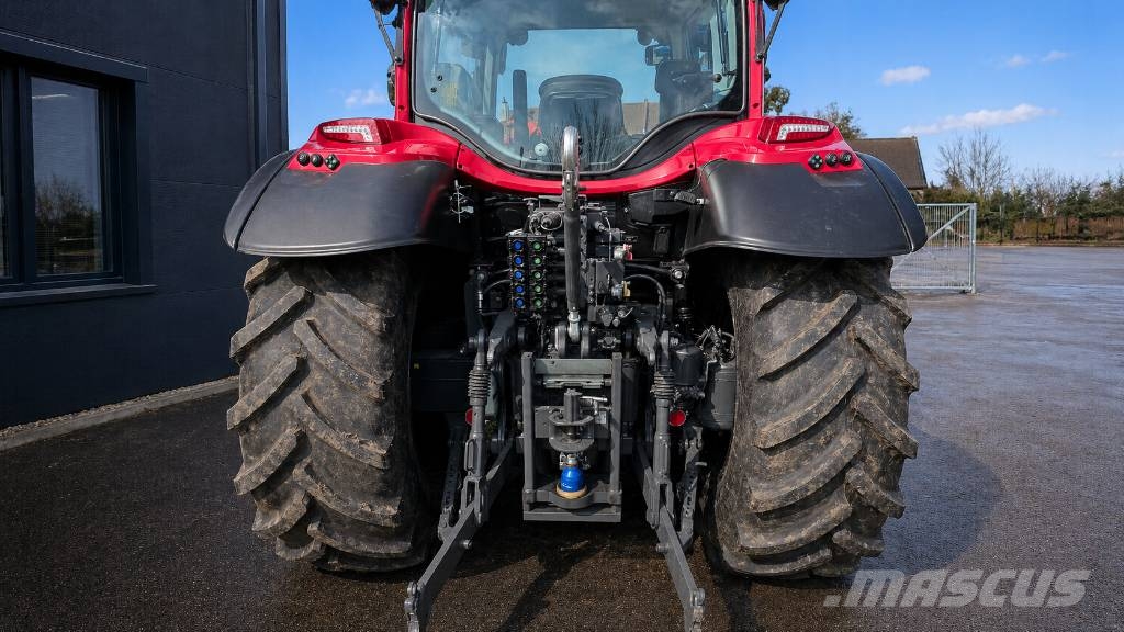 Valtra N 155 D Traktori