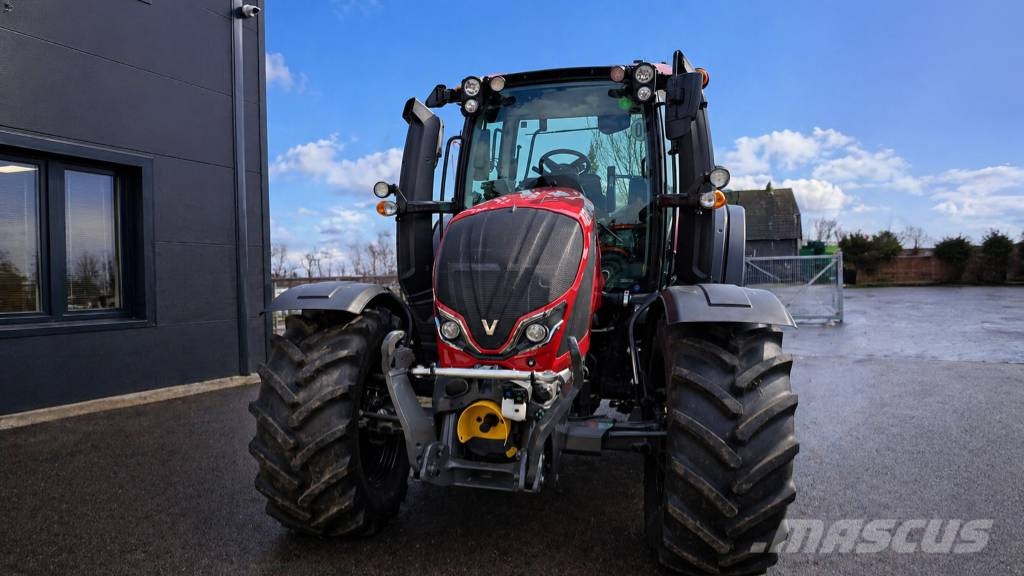 Valtra N 155 D Traktori