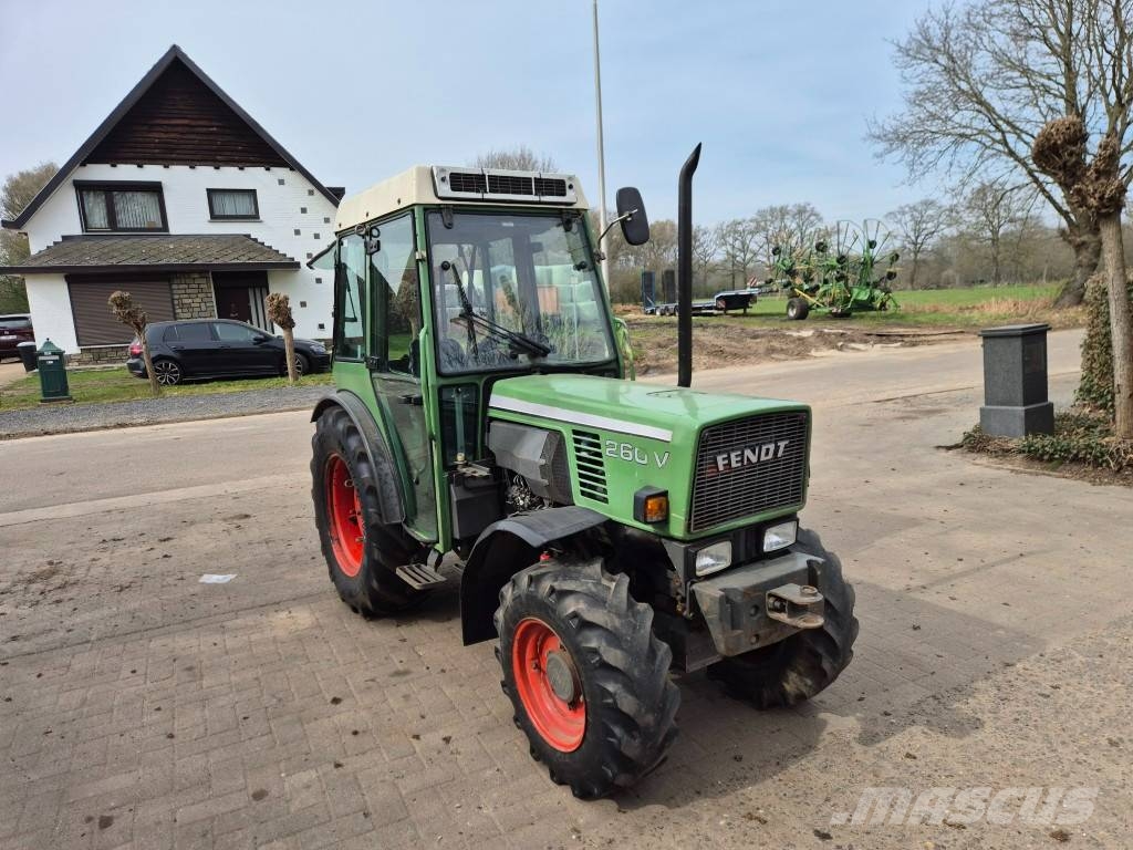 Fendt 260V Traktorok