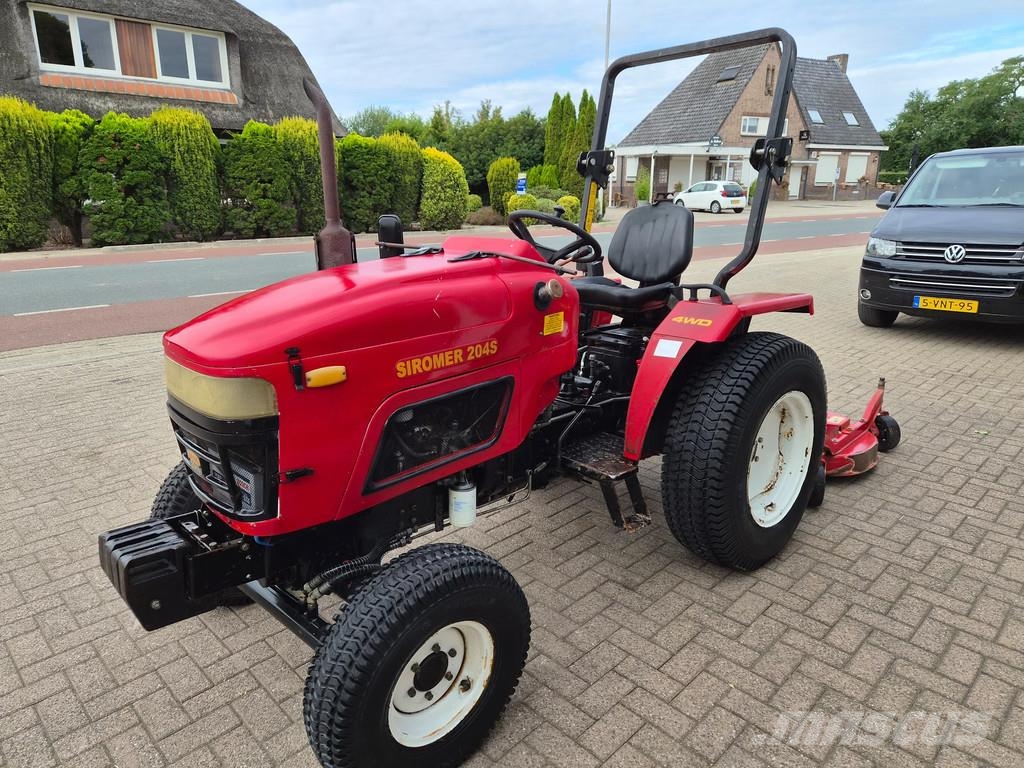 Iseki Minitractor met maaidek 204 miditractor yanmar Laden en Lossen - overige