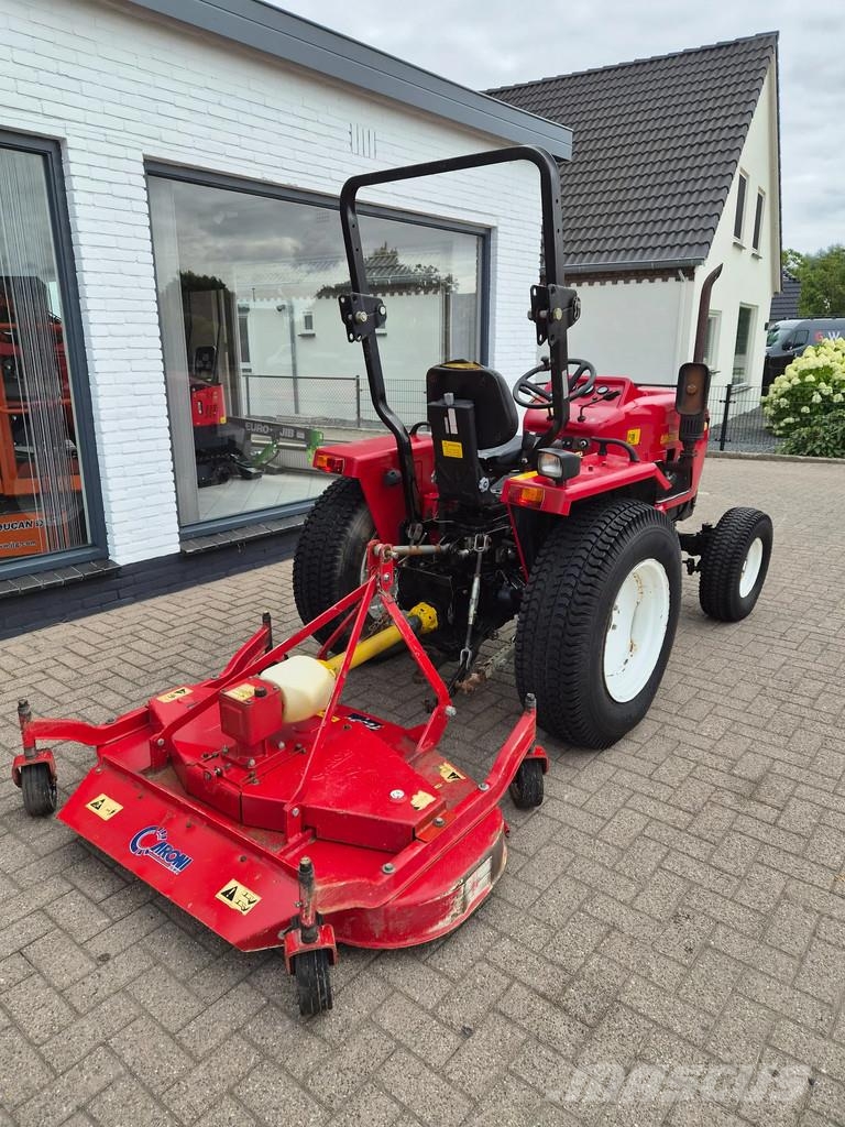 Iseki Minitractor met maaidek 204 miditractor yanmar Laden en Lossen - overige