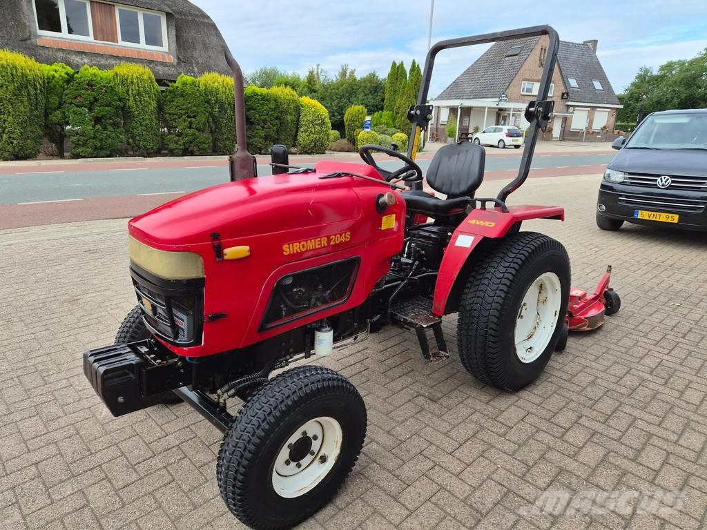 Iseki Minitractor met maaidek 204 miditractor yanmar Laden en Lossen - overige