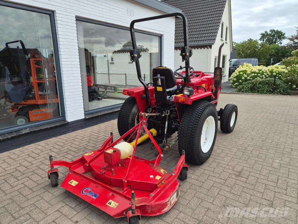 Iseki Minitractor met maaidek 204 miditractor yanmar Laden en Lossen - overige