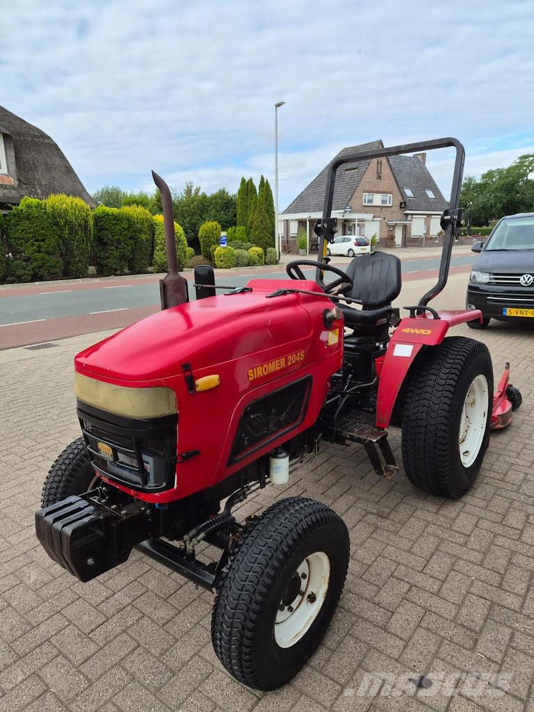 Iseki Minitractor met maaidek 204 miditractor yanmar Laden en Lossen - overige