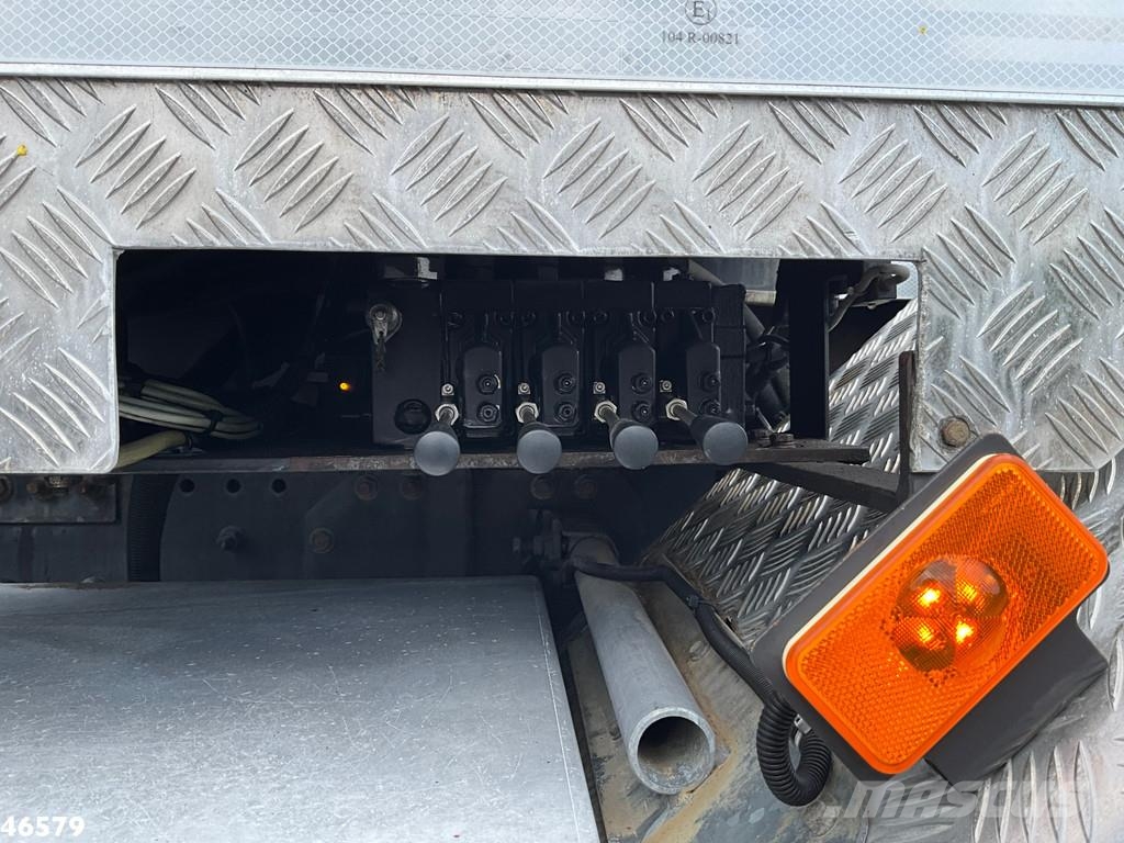 Volvo FM 420 8x4 Euro 6 26 Ton haakarmsysteem Abrollkipper