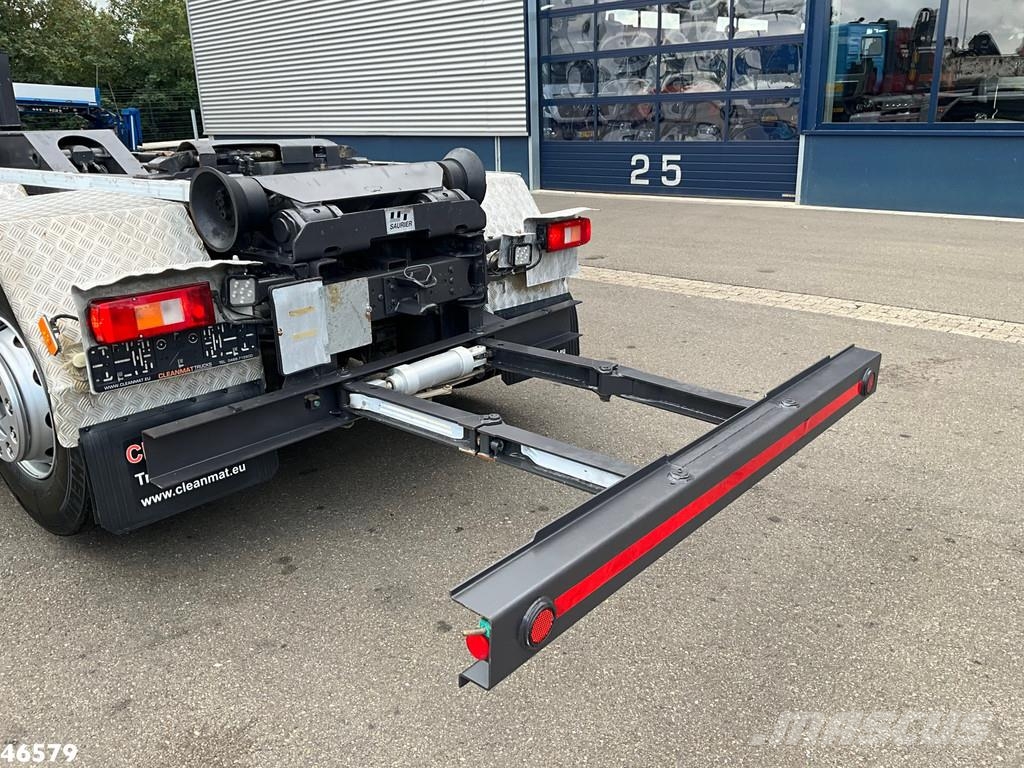 Volvo FM 420 8x4 Euro 6 26 Ton haakarmsysteem Камиони с кран с кука