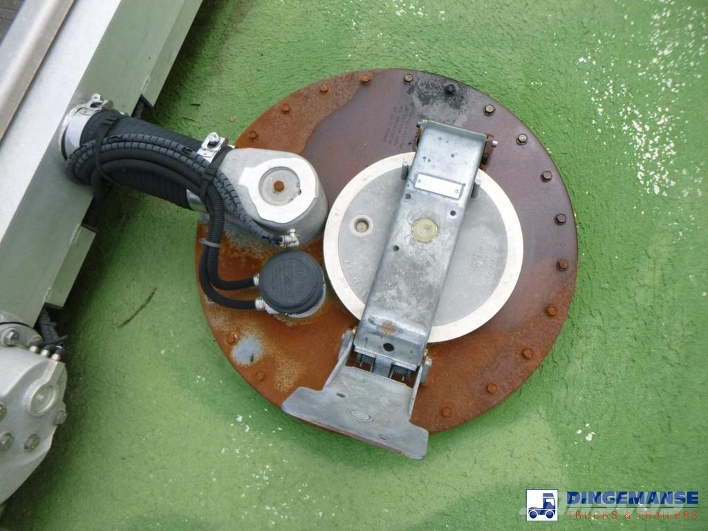 Renault Premium 270 dxi 4x2 fuel tank 13.7 m3 / 4 comp 탱커 트럭