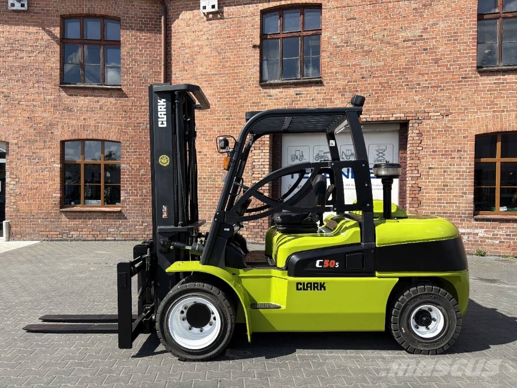 Clark C50 SD Dīzeļa autoiekrāvēji