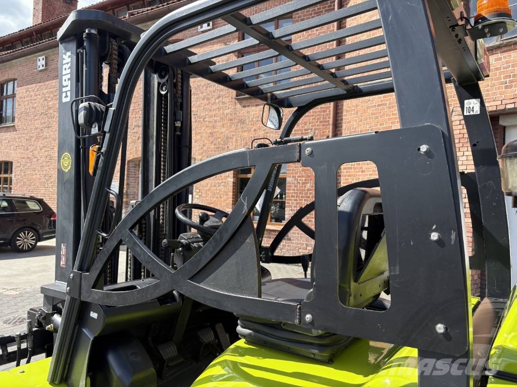 Clark C50 SD Dīzeļa autoiekrāvēji