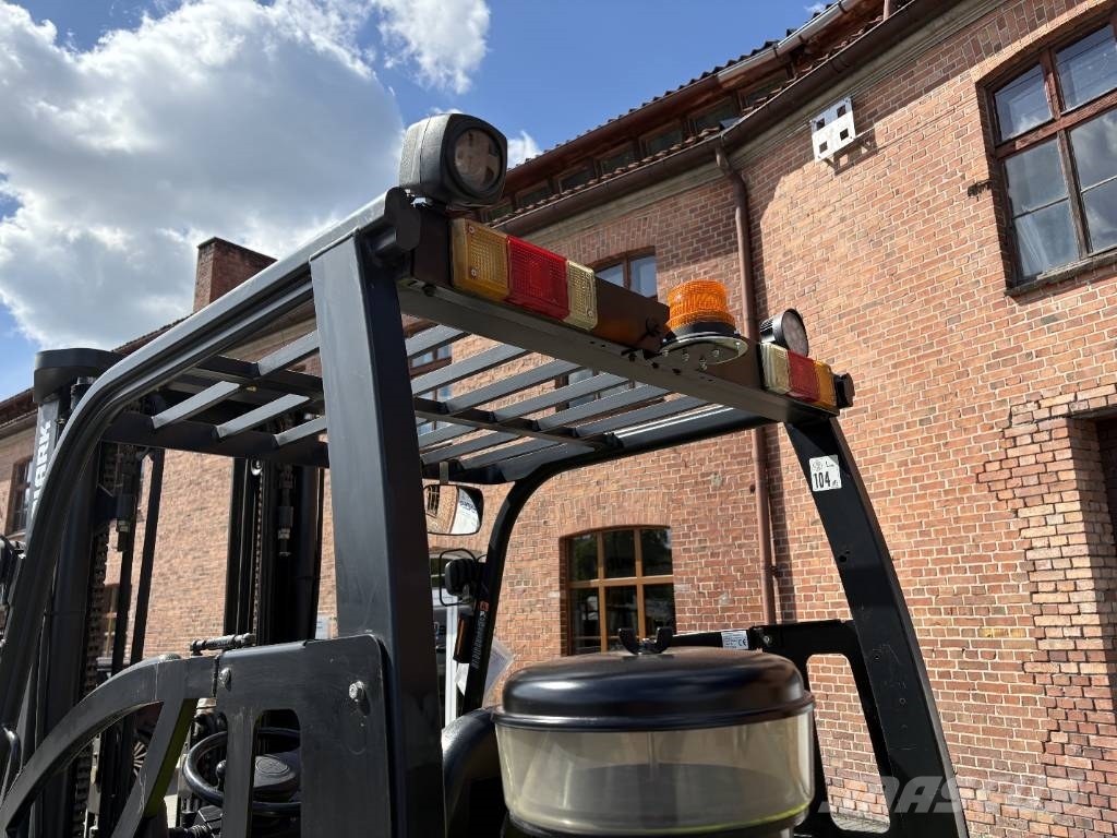 Clark C50 SD Dīzeļa autoiekrāvēji