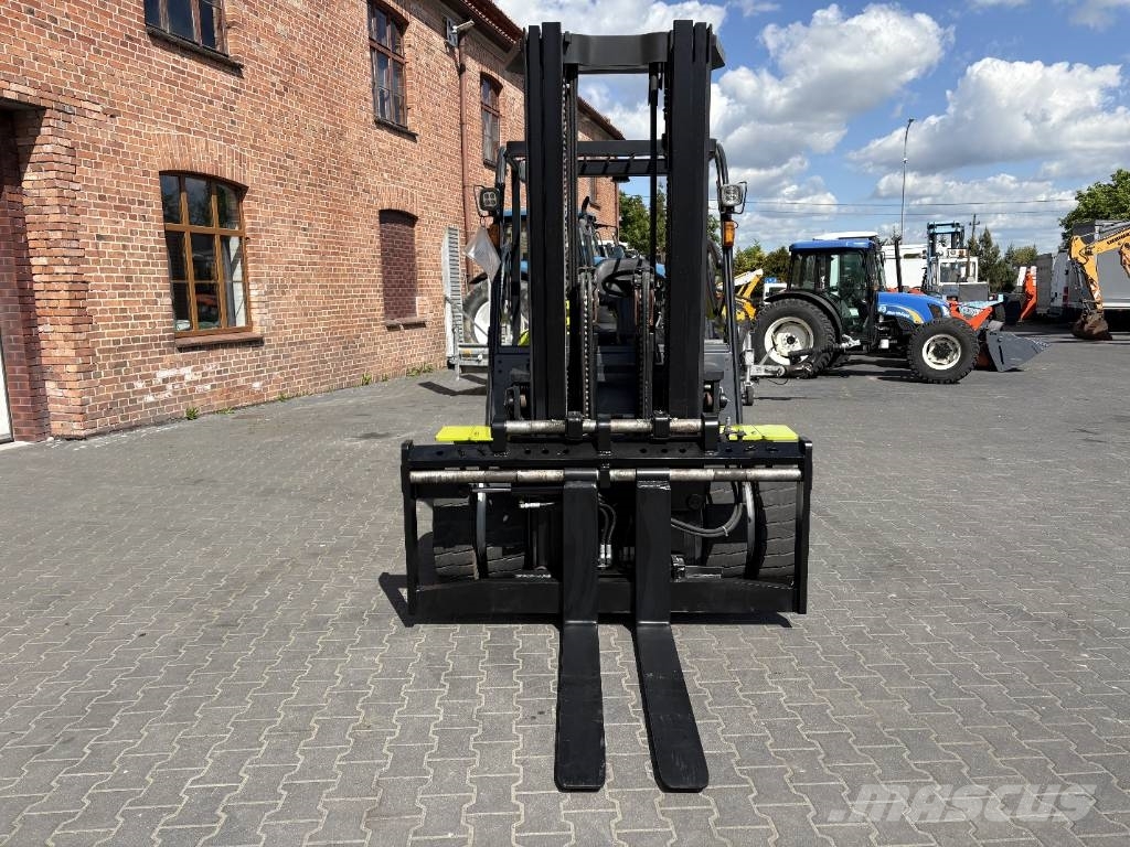 Clark C50 SD Dīzeļa autoiekrāvēji