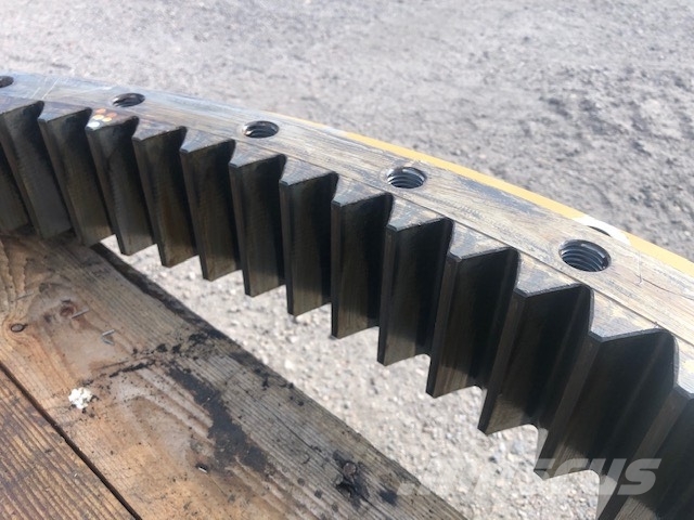 CAT M 318 D SLEWING RING Коробка передач