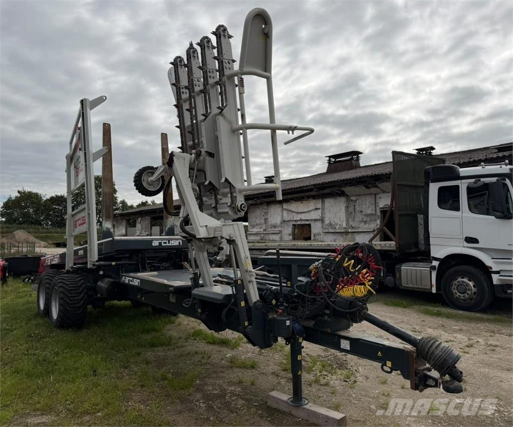  Arcusin Autostack XP54T Prikolica za bale