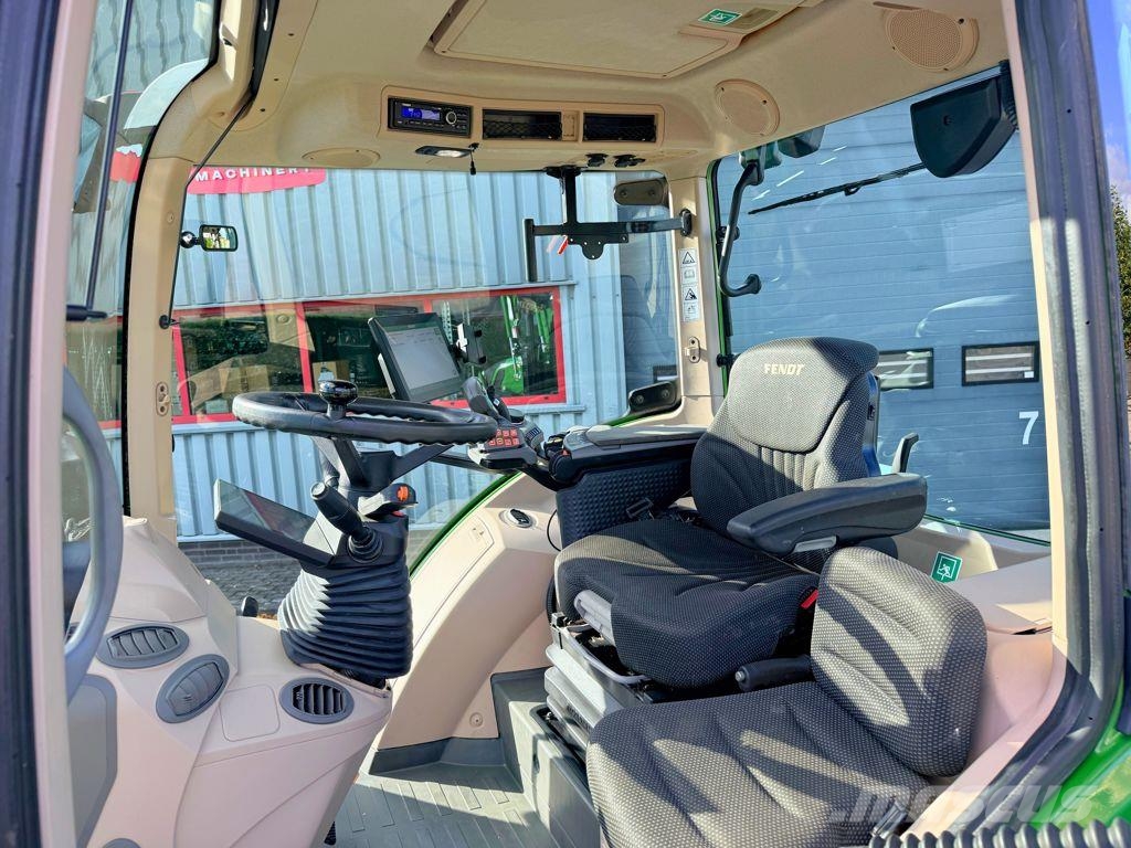 Fendt 313 Vario Gen 4 FendtOne + Cargo 4x75 Tractors