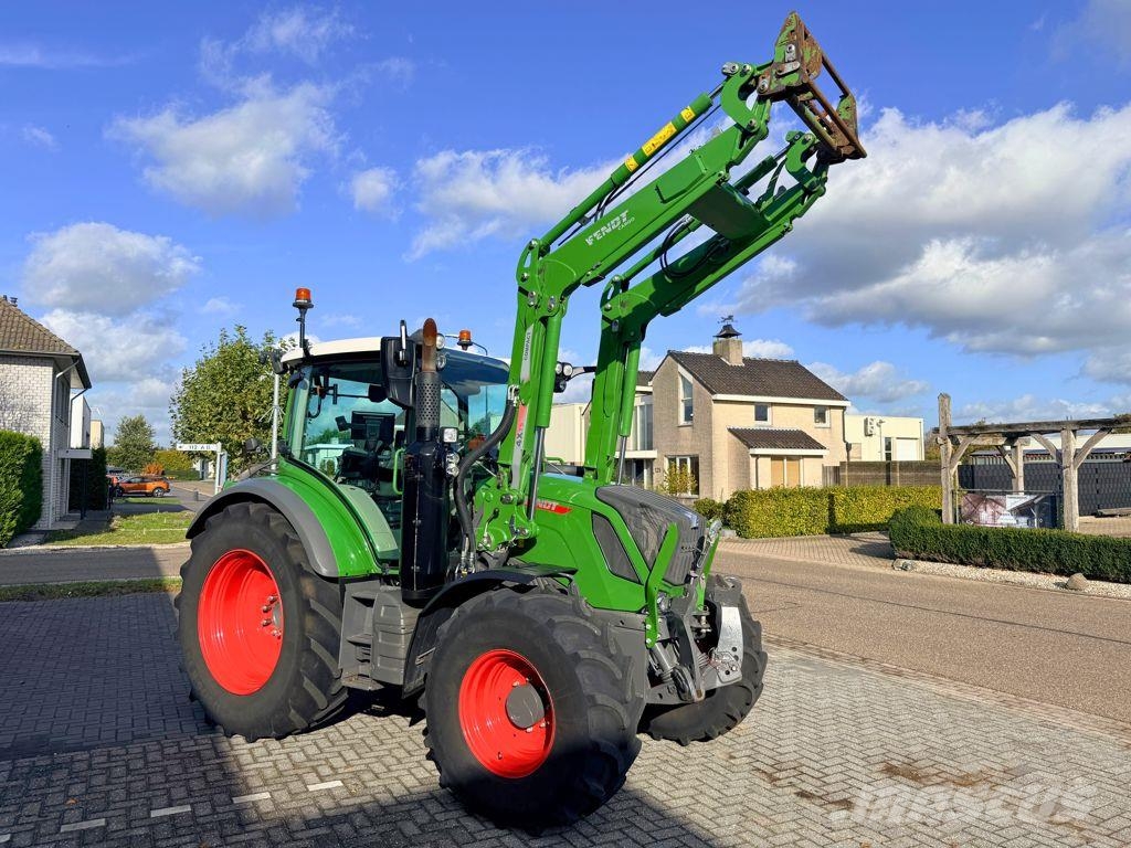 Fendt 313 Vario Gen 4 FendtOne + Cargo 4x75 Tractors