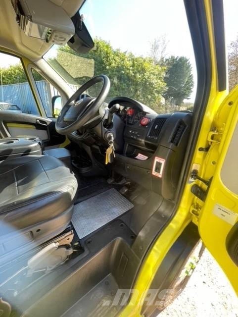 Fiat Ducato A&E Fiat Ducato A&E Vehicle with Stryker Pr Ambulanze