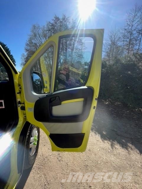 Fiat Ducato A&E Fiat Ducato A&E Vehicle with Stryker Pr Ambulanze